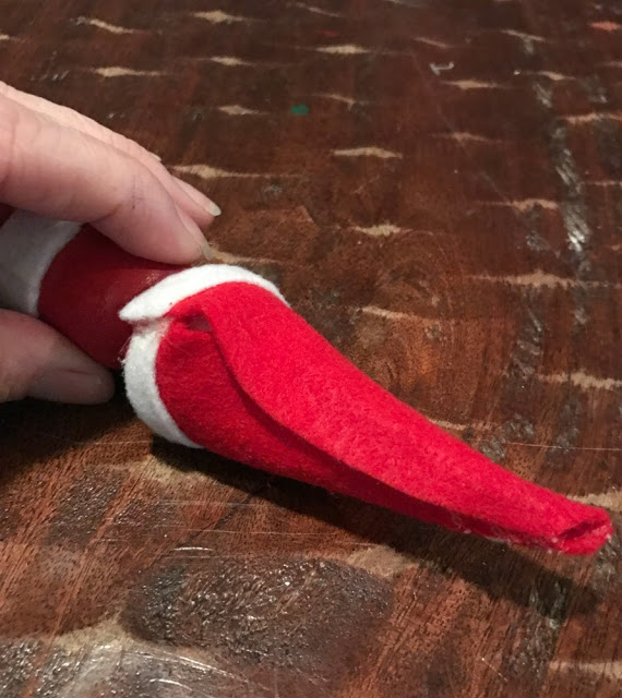 glue waldorf Christmas hat 3