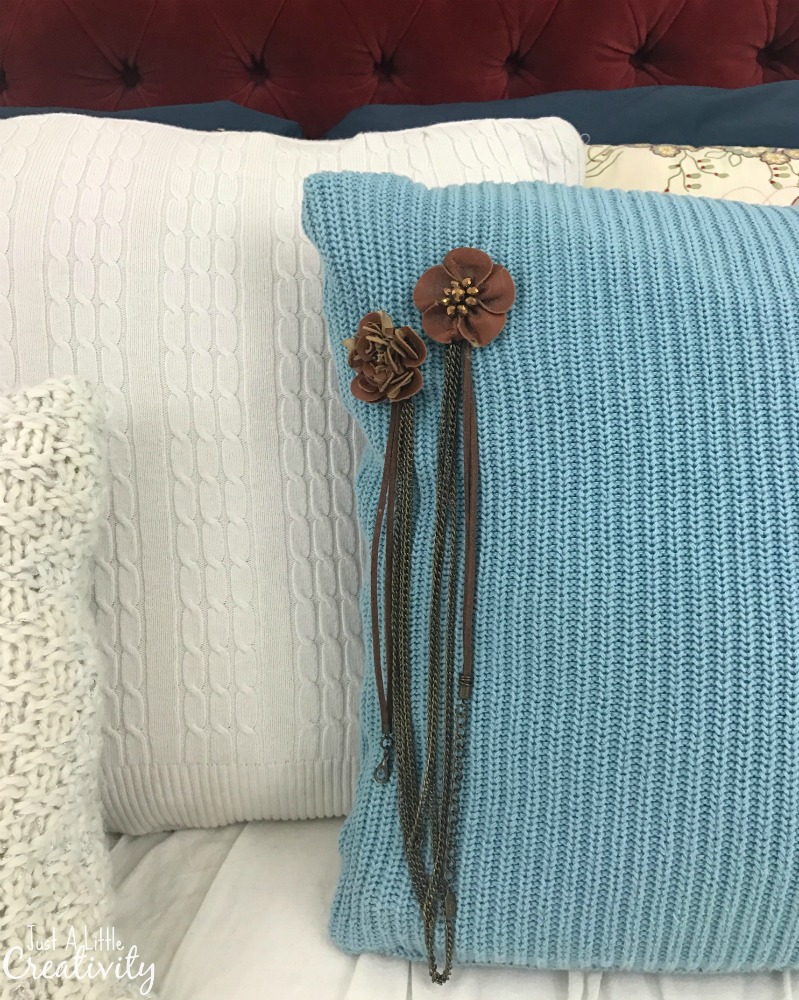 pretty pillow embellishments
