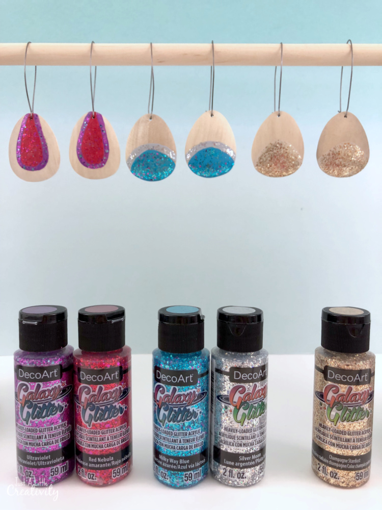 How to create dangle earrings using DecoArt Galaxy Glitter | DIY glitter dangle earrings tutorial | jewelry making for beginners