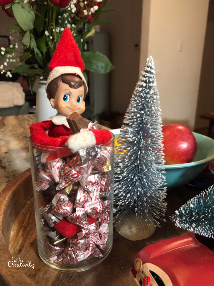 Elves love chocolate